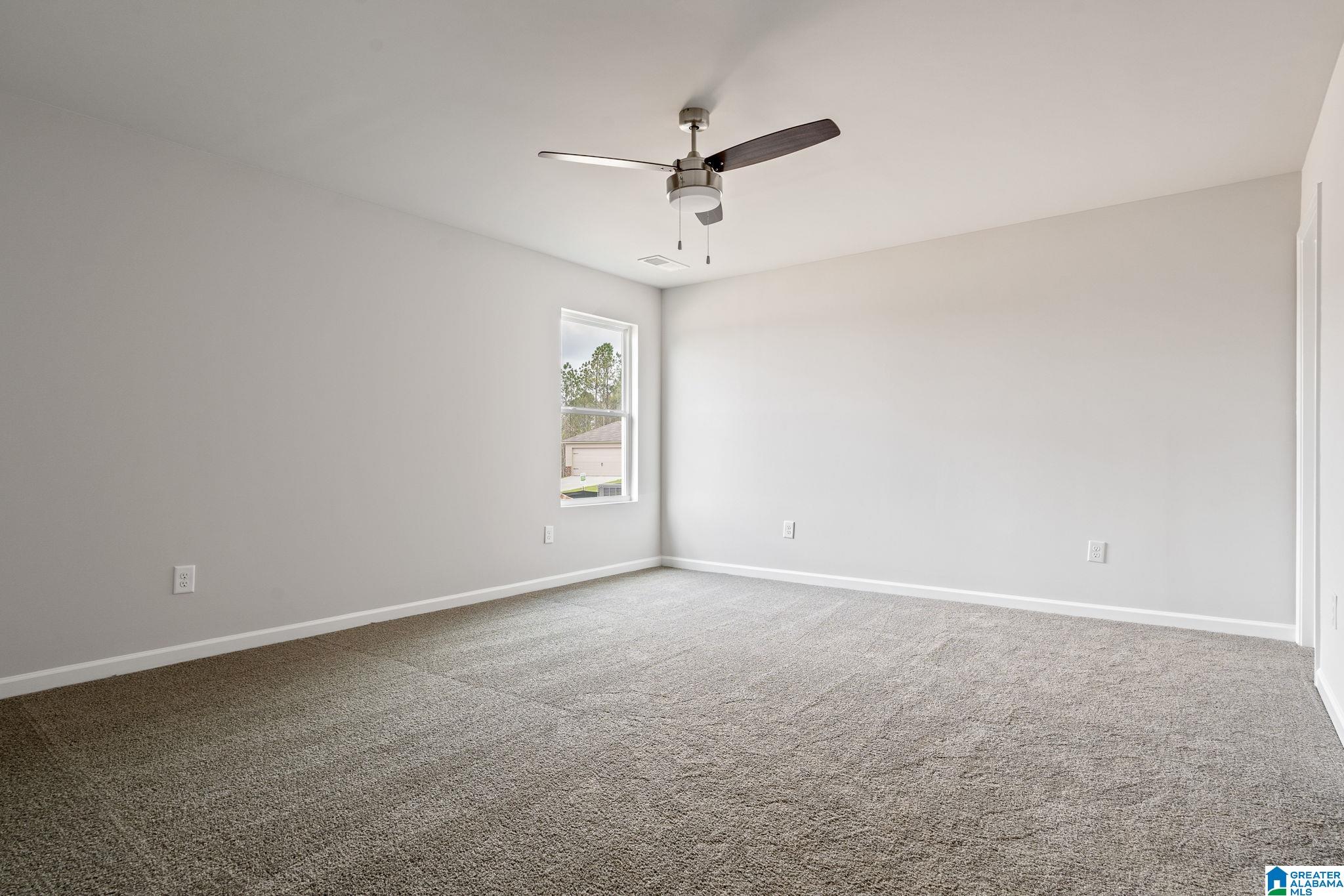 136 Coleman Way Calera, AL 35040 - Photo 7 of 14