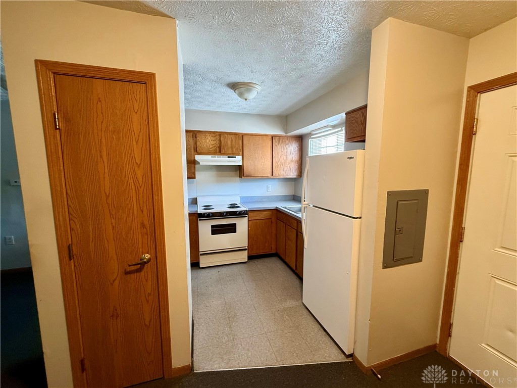 5435 East Westbrook Road Clayton, OH 45315 - Photo 13 of 90