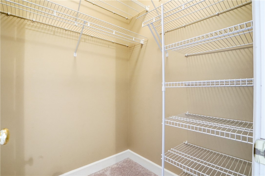 171 West Commons Drive St. Simons Island, GA 31522 - Photo 27 of 39 Bedroom #3 Closet