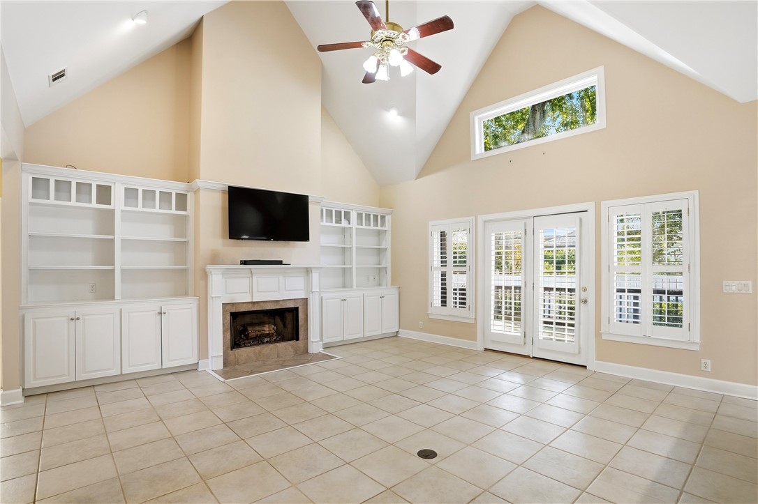 171 West Commons Drive St. Simons Island, GA 31522 - Photo 6 of 39 Great Room