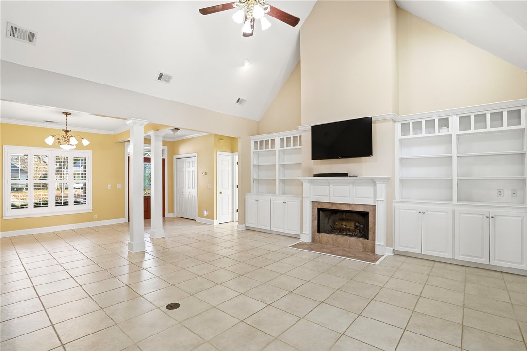 171 West Commons Drive St. Simons Island, GA 31522 - Photo 7 of 39 Great Room