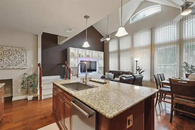 $434,900 | 934 Brook Forest Lane, Euless, TX 76039