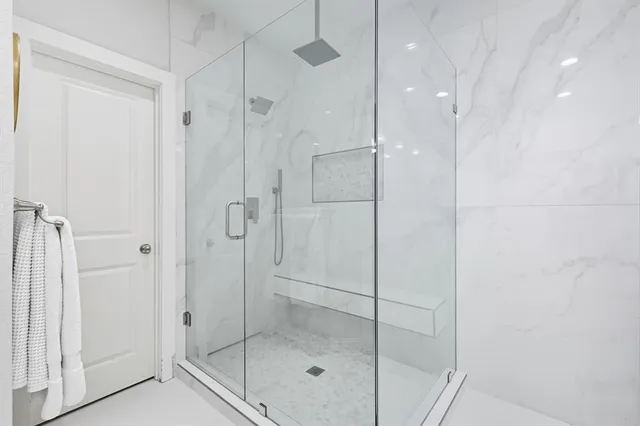 $434,900 | 934 Brook Forest Lane, Euless, TX 76039