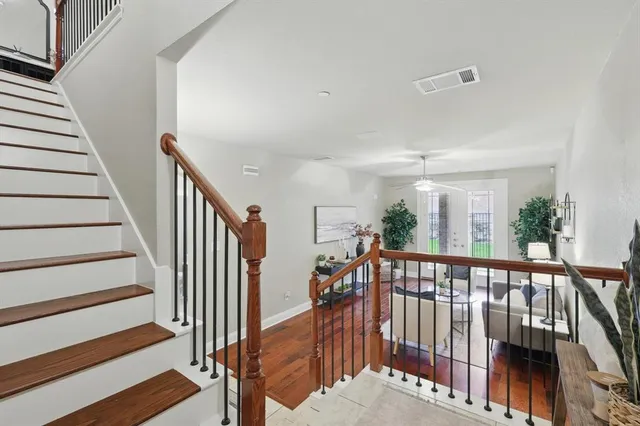 $434,900 | 934 Brook Forest Lane, Euless, TX 76039