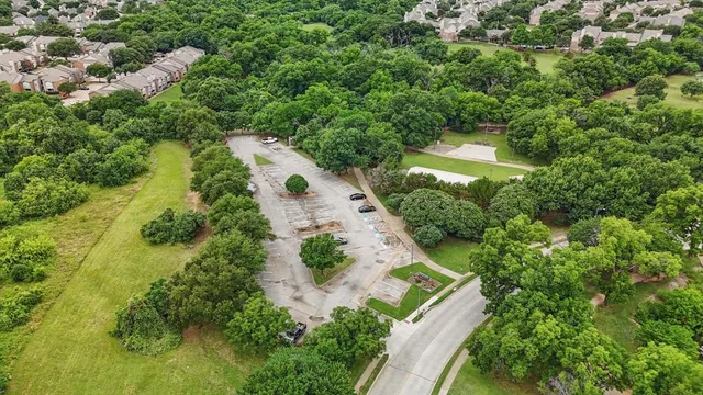 $434,900 | 934 Brook Forest Lane, Euless, TX 76039