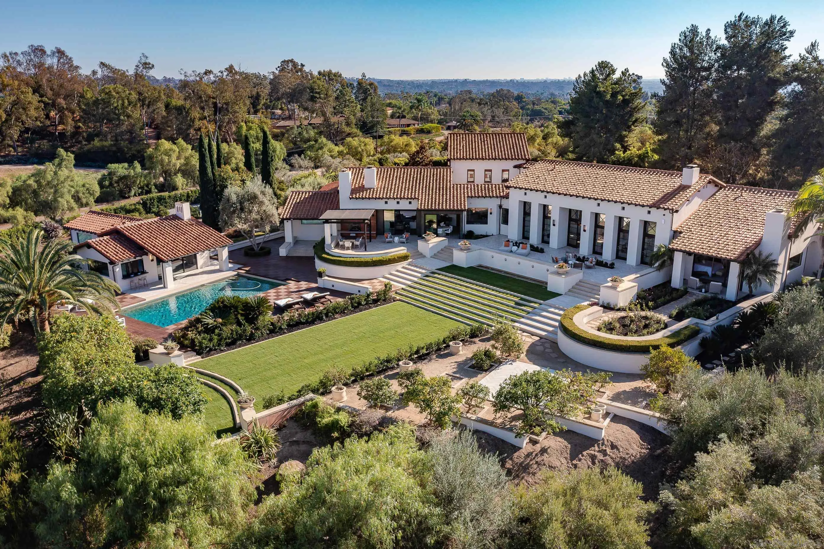 17020 El Vuelo Rancho Santa Fe, CA 92067 - Photo 4 of 29