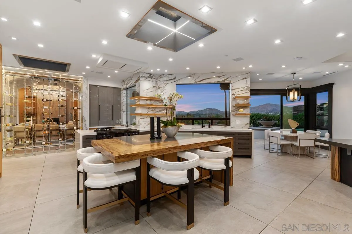 17020 El Vuelo Rancho Santa Fe, CA 92067 - Photo 9 of 29