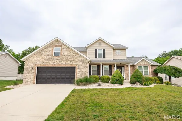 $550,000 | 60 Josiah Lane, Millstadt, IL 62260