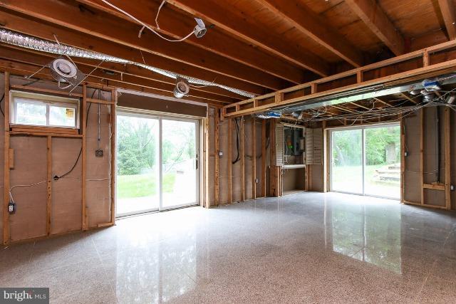 819 Corbett Road Monkton, MD 21111 - Photo 26 of 30 Interior (General)