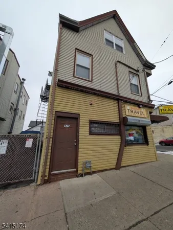 $1,600 | 437 East 21st Street, Paterson, NJ 07513