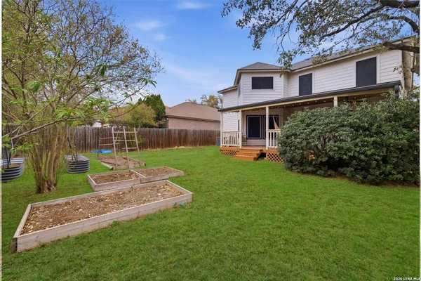$2,400 | 415 Bluegrass Creek, San Antonio, TX 78253