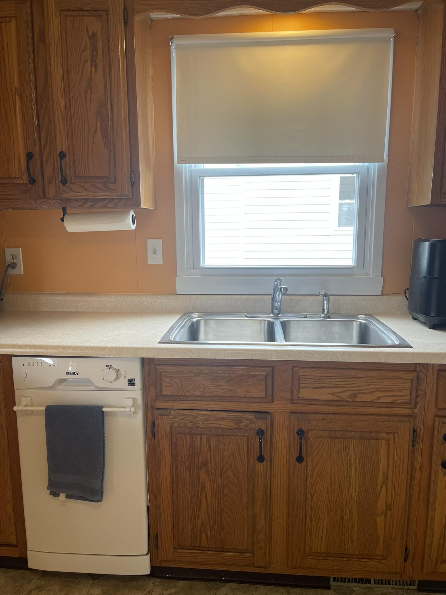 653 Reading Drive Springfield, OH 45505 - Photo 35 of 39 Gallery Image 35
