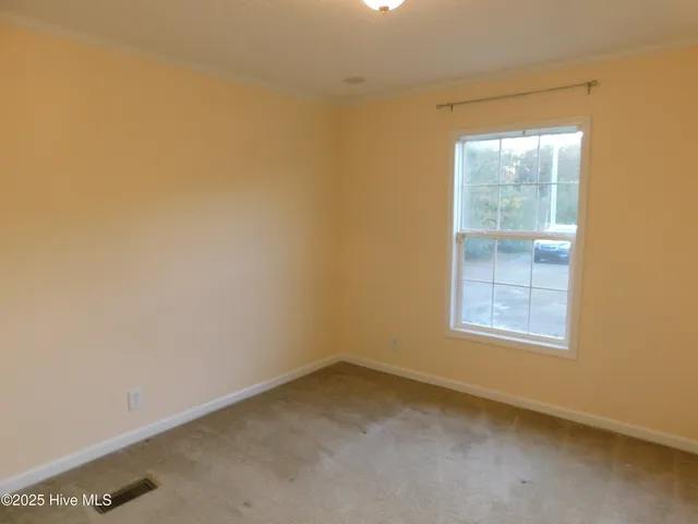 $2,200 | 1019 Harkers Island Road, Beaufort, NC 28516