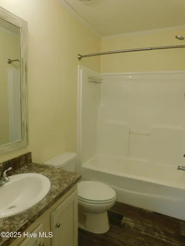 $2,200 | 1019 Harkers Island Road, Beaufort, NC 28516