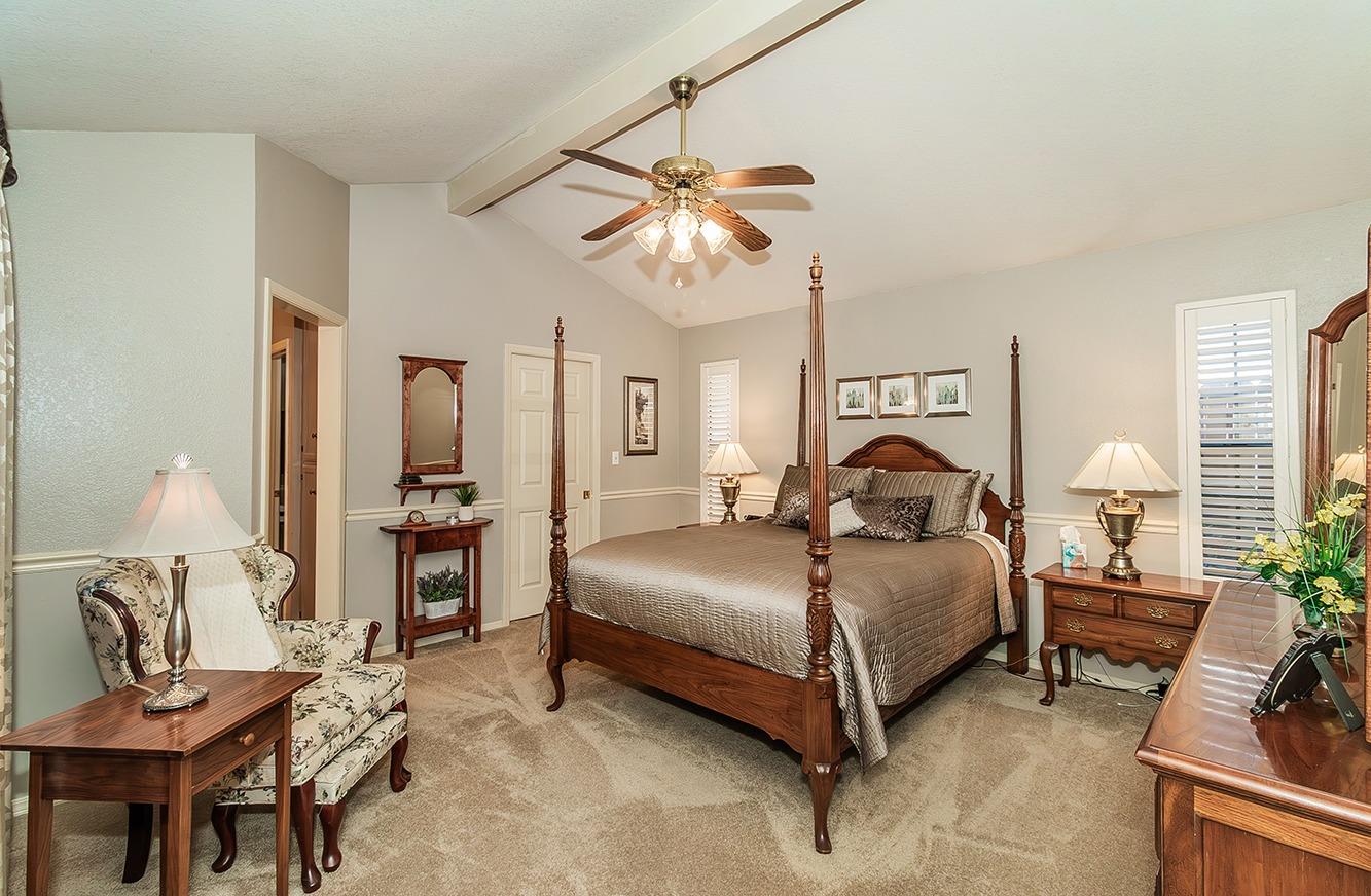 205 Fallbrook Circle Reedley, CA 93654 - Photo 21 of 40 Gallery Image 21