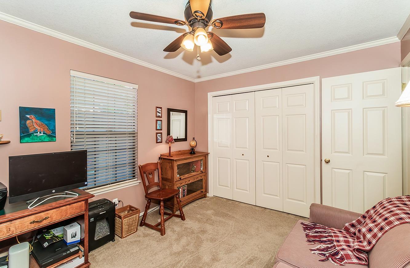 205 Fallbrook Circle Reedley, CA 93654 - Photo 29 of 40 Gallery Image 29