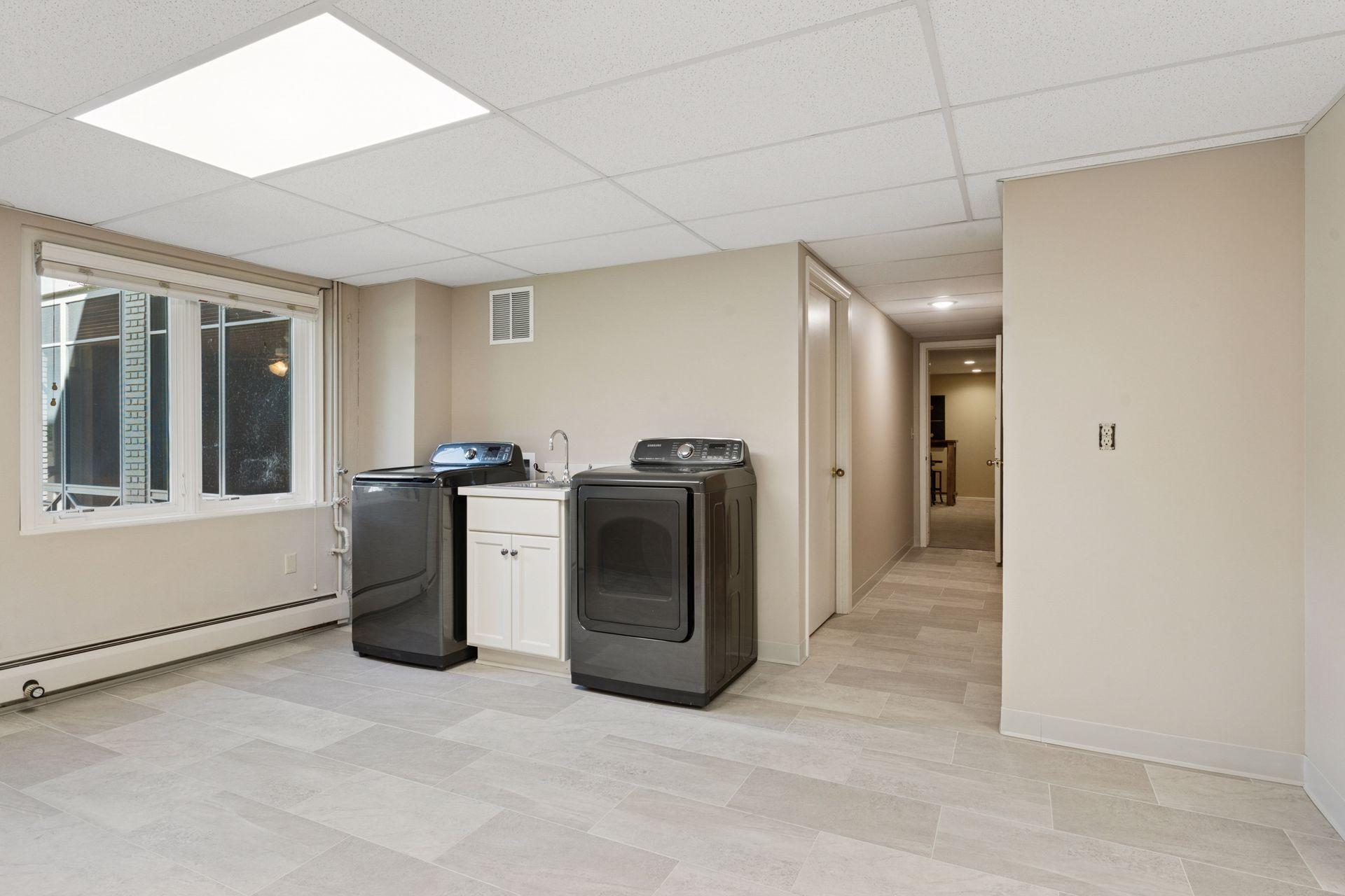 4801 Woodhill Way Edina, MN 55424 - Photo 40 of 61