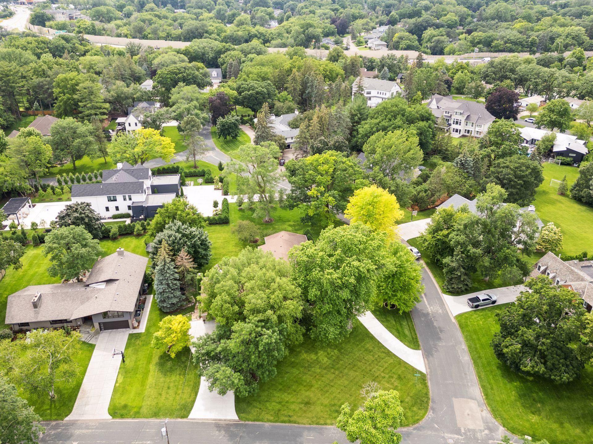 4801 Woodhill Way Edina, MN 55424 - Photo 45 of 61