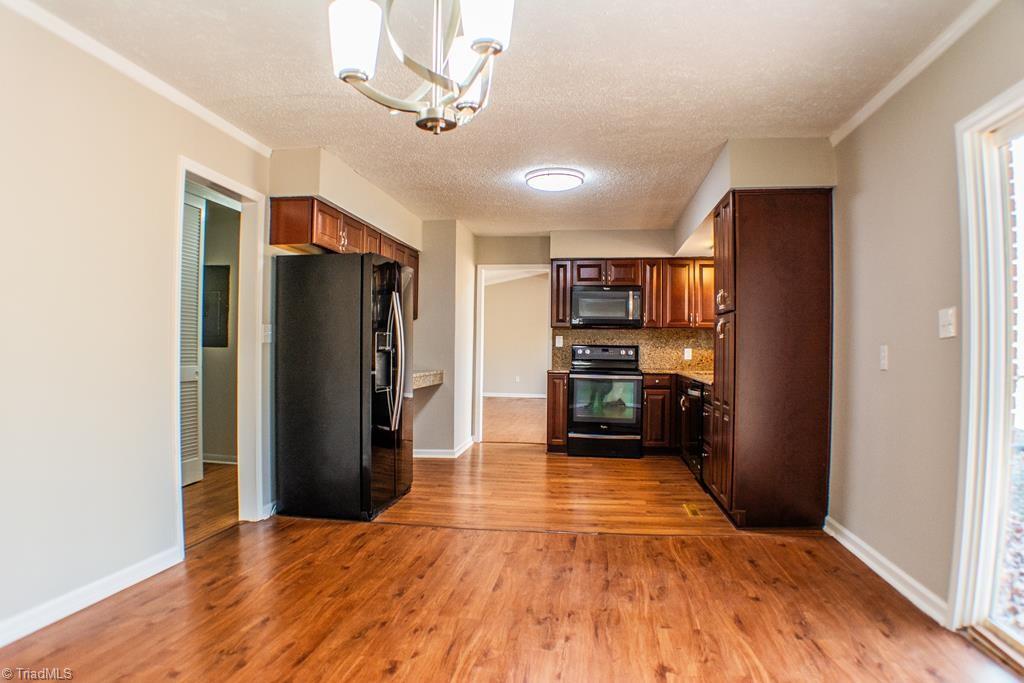 1655 Little Creek Circle Winston-Salem, NC 27103 - Photo 7 of 12