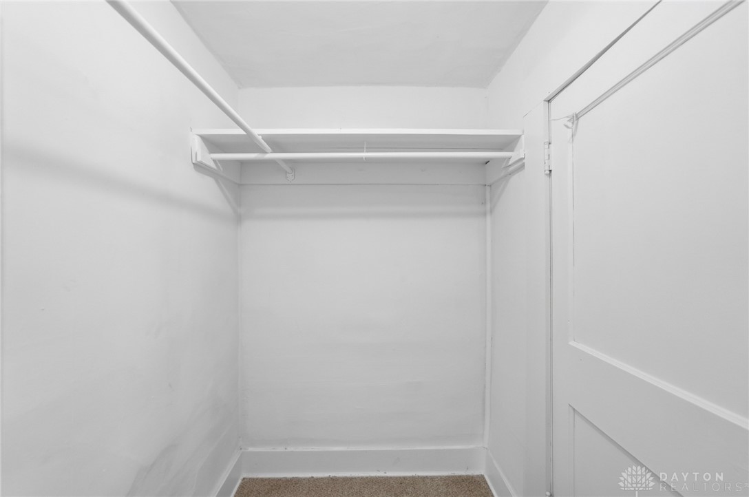 25 Englewood Road Springfield, OH 45504 - Photo 43 of 66 It is a closet with a closet!