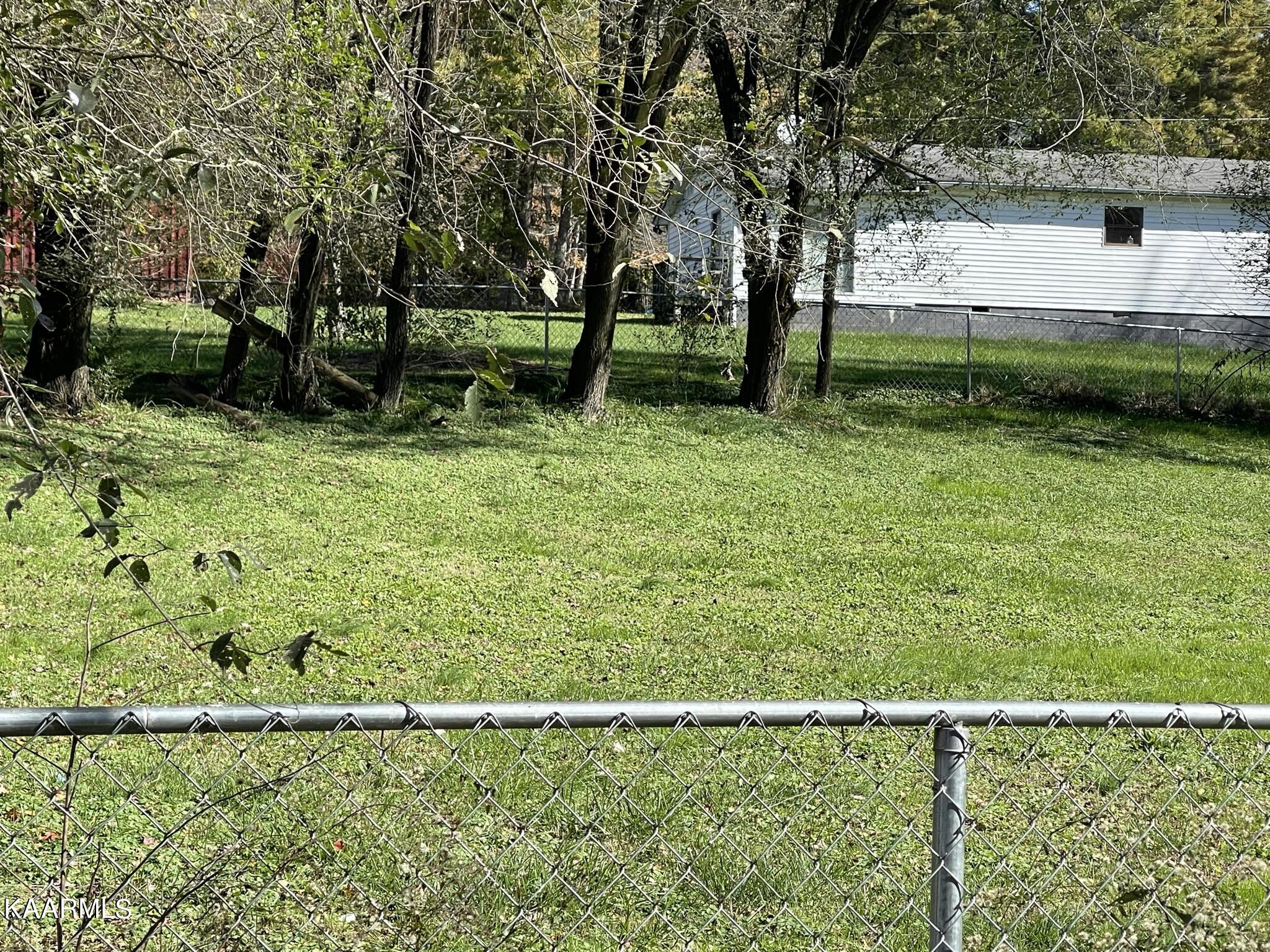 155 Pond Road Oliver Springs, TN 37840 - Photo 5 of 18 IMG_0995