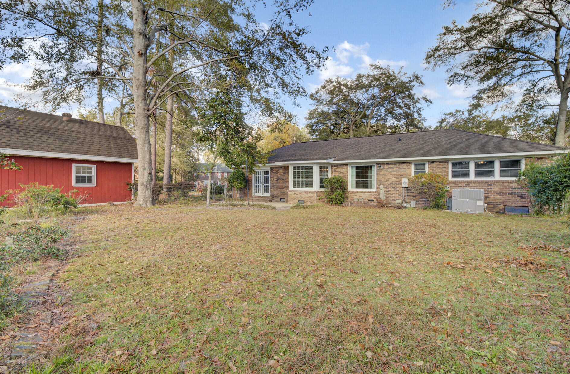 300 Grouse Road Summerville, SC 29485 - Photo 41 of 47 Rear of Home