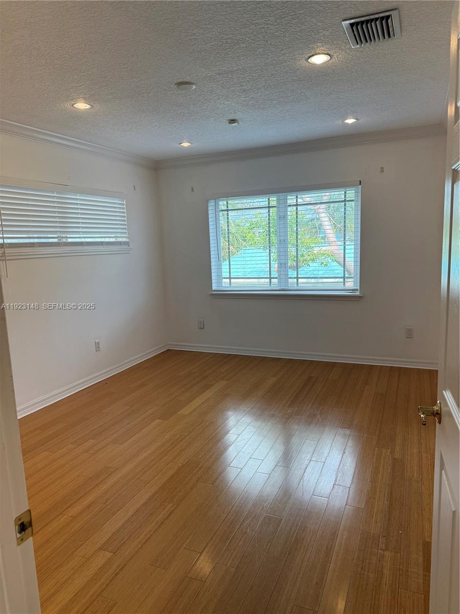 518-524 North Riverside Drive Pompano Beach, FL 33062 - Photo 23 of 38