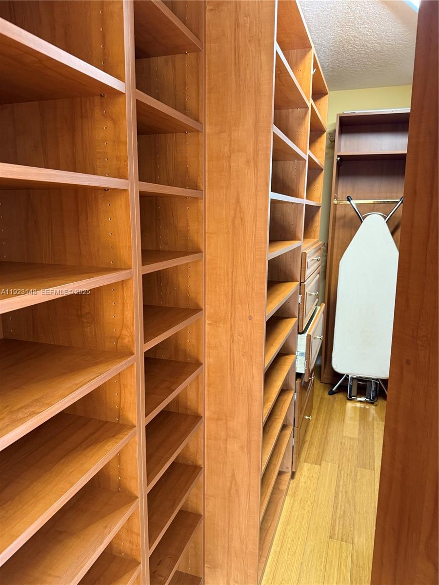 518-524 North Riverside Drive Pompano Beach, FL 33062 - Photo 27 of 38