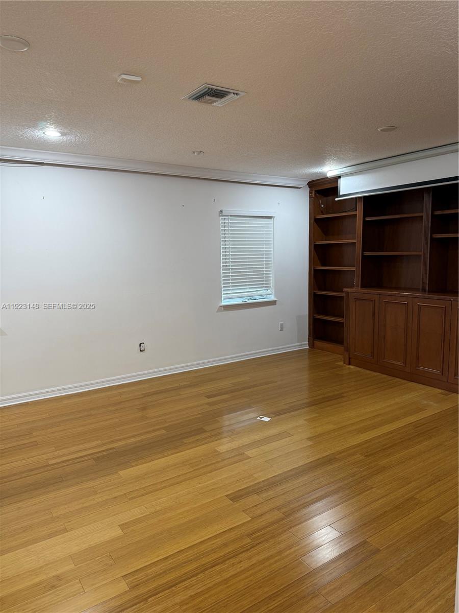 518-524 North Riverside Drive Pompano Beach, FL 33062 - Photo 9 of 38