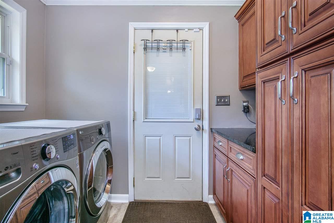 588 Mission Hills Road Alabaster, AL 35007 - Photo 11 of 47