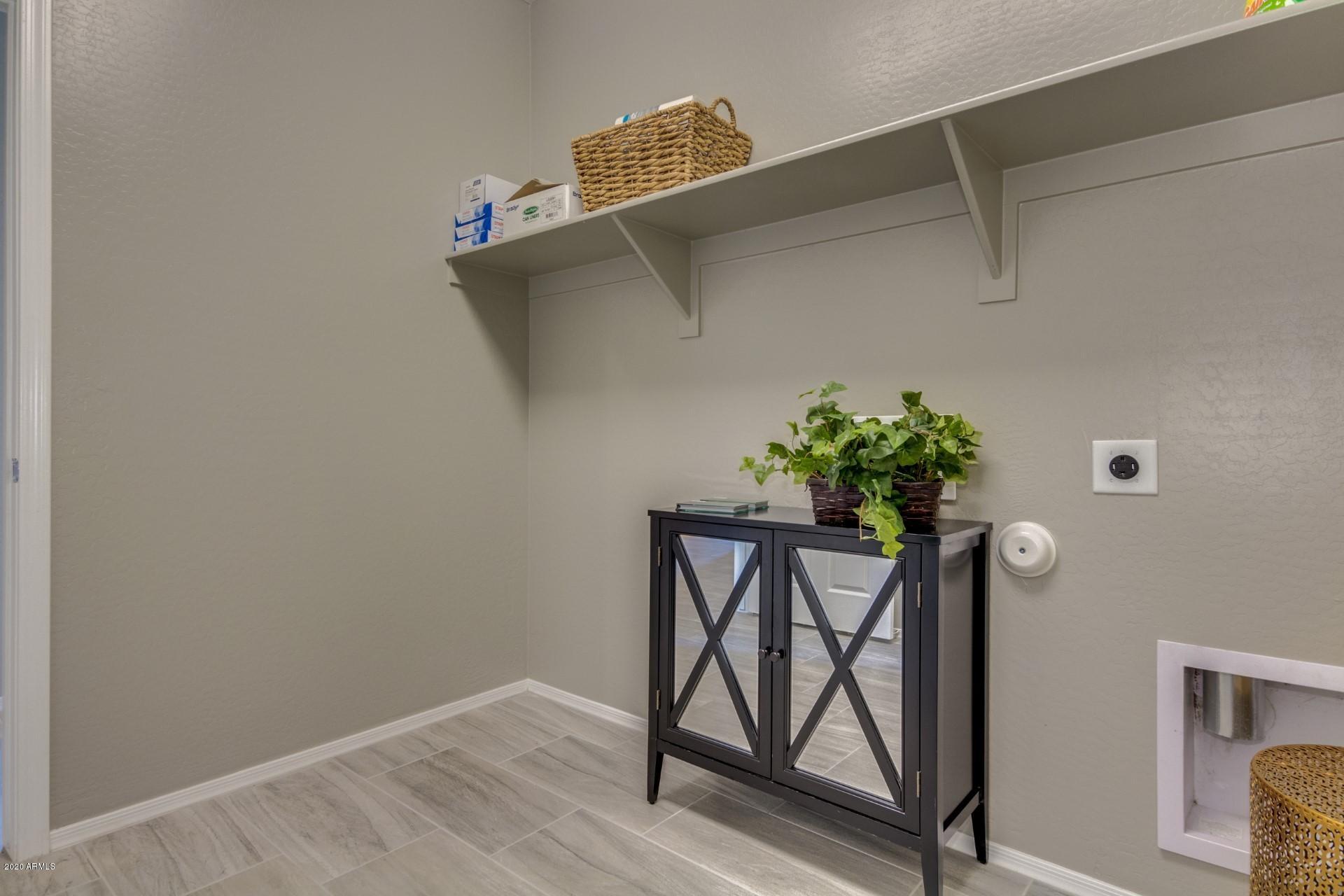 10350 West Payson Road Tolleson, AZ 85353 - Photo 15 of 22 BR - SABINO INTERIOR 11