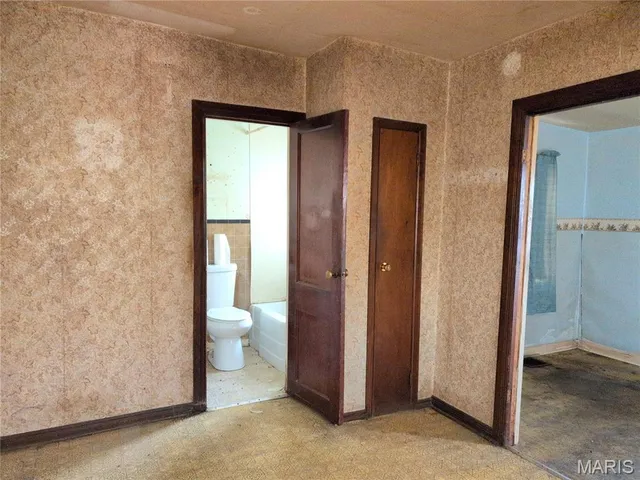 $35,000 | 3236 Royalton Avenue, Breckenridge Hills, MO 63114