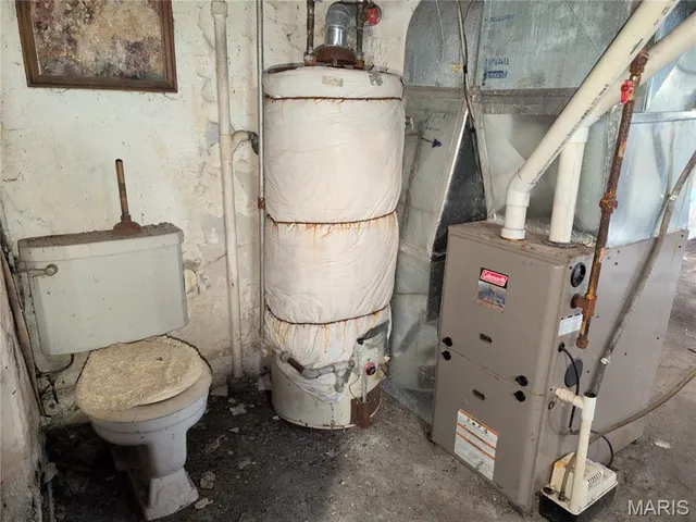 $35,000 | 3236 Royalton Avenue, Breckenridge Hills, MO 63114