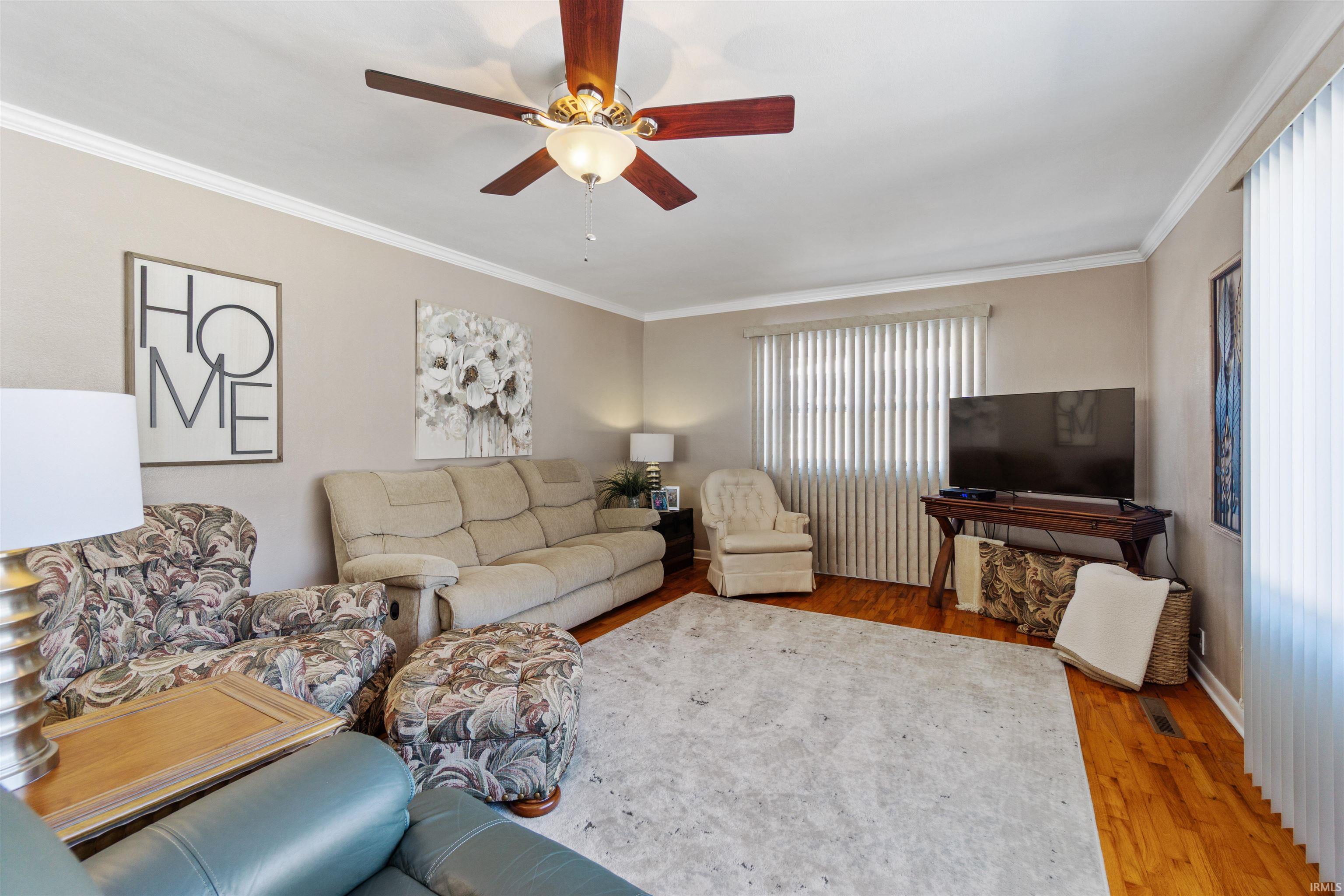 5812 South Adams Street Marion, IN 46953 - Photo 4 of 31