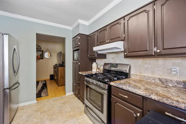 $214,900 | 5812 South Adams Street, Marion, IN 46953