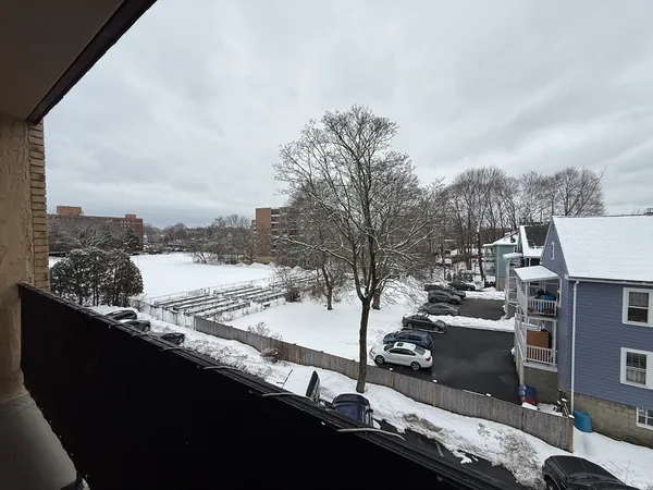 $1,900 | 43-51 Albion Street, Unit C9, Melrose, MA 02176