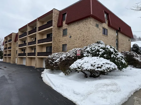 $1,900 | 43-51 Albion Street, Unit C9, Melrose, MA 02176