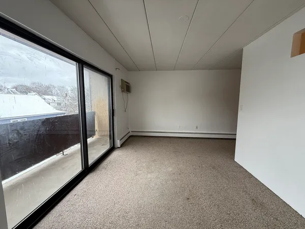 $1,900 | 43-51 Albion Street, Unit C9, Melrose, MA 02176