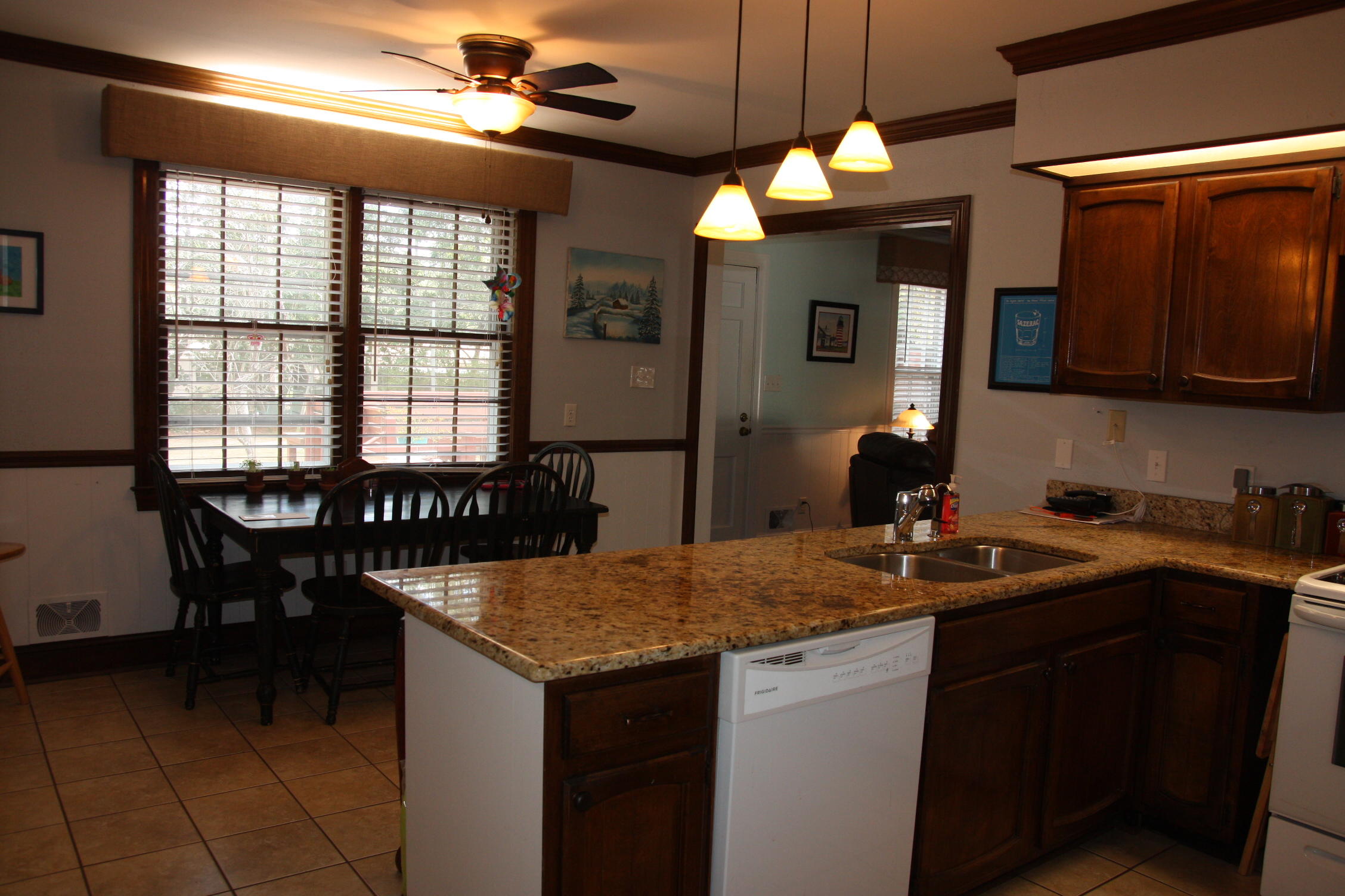 1418 Cumberland Circle Rockingham, NC 28379 - Photo 7 of 34 kitchen