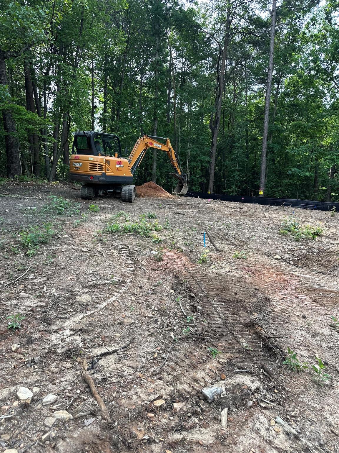 4058 Shasta Lane Sherrills Ford, NC 28673 - Photo 3 of 4 a backyard of a house with barbeque oven