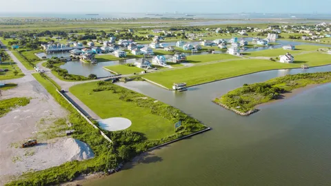 a view of a swimming pool