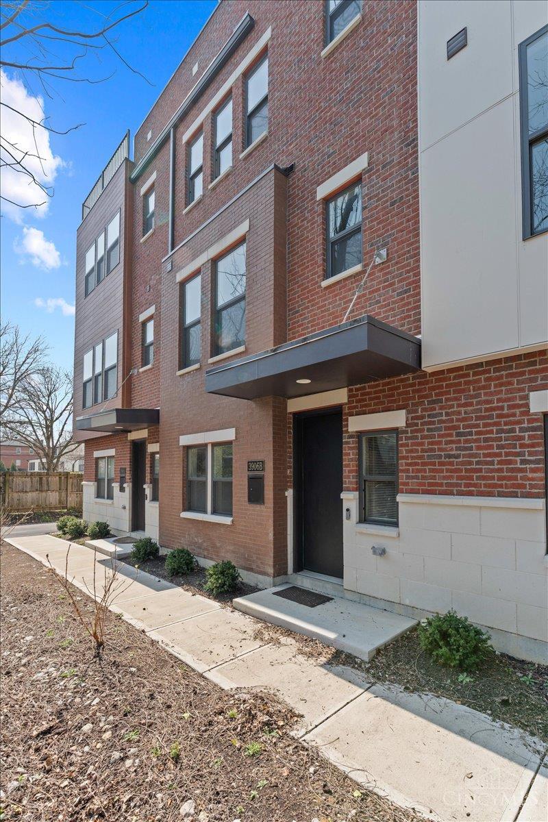 3906 Edwards Road, Unit B Cincinnati, OH 45209 - Photo 1 of 47