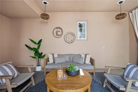 $1,349,000 | 79 Canyoncrest, Irvine, CA 92603