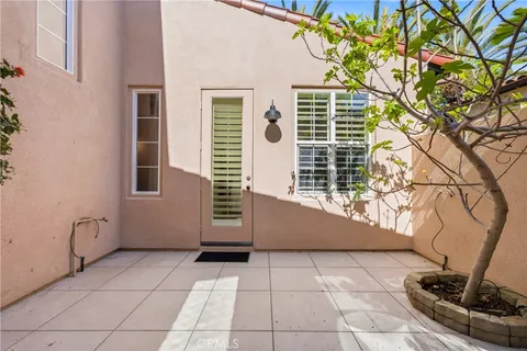 $1,349,000 | 79 Canyoncrest, Irvine, CA 92603