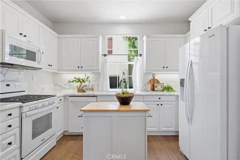 $1,349,000 | 79 Canyoncrest, Irvine, CA 92603