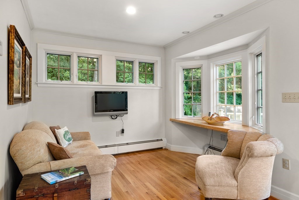 60 Dover Road Wellesley, MA 02482 - Photo 15 of 36