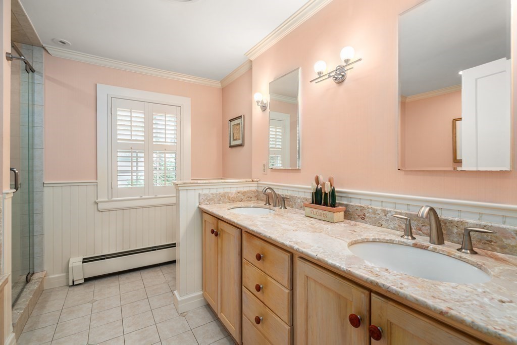 60 Dover Road Wellesley, MA 02482 - Photo 23 of 36