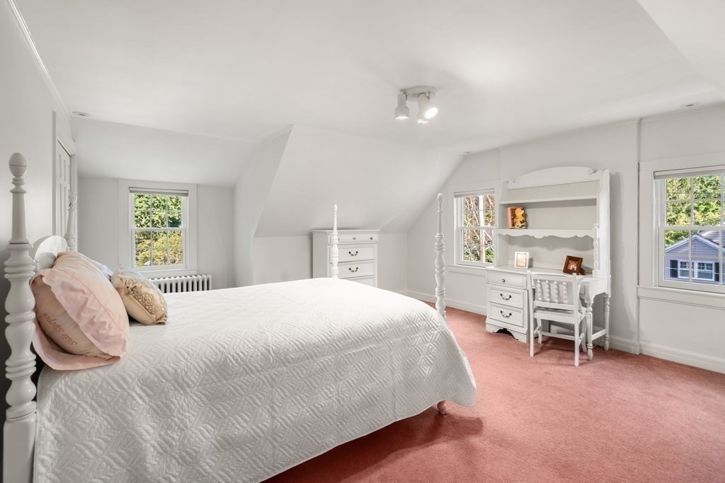 60 Dover Road Wellesley, MA 02482 - Photo 27 of 36
