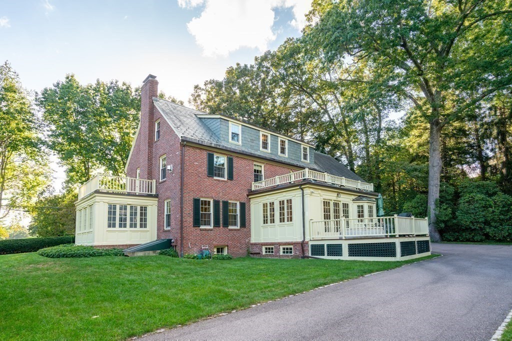 60 Dover Road Wellesley, MA 02482 - Photo 33 of 36