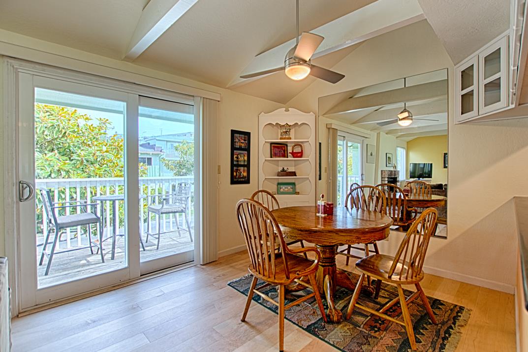 124 Stephen Road Aptos, CA 95003 - Photo 5 of 22 Gallery Image 5